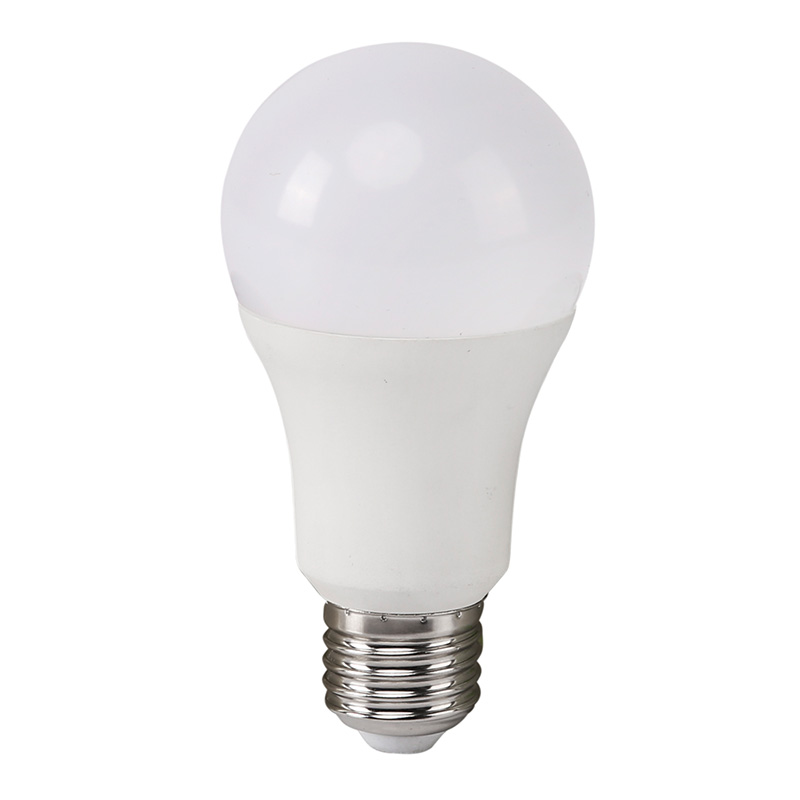 TRIAC stmívatelné LED žárovky